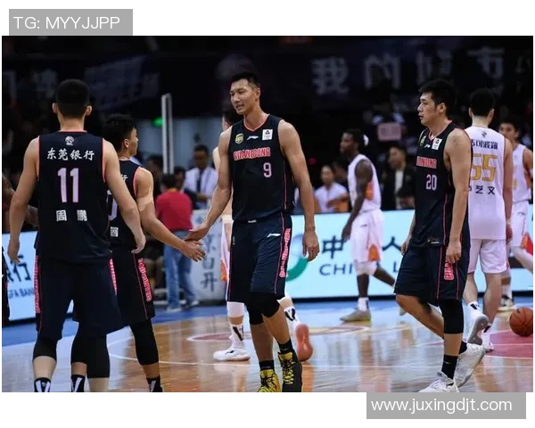 深入探讨上海篮球队比赛经验的优势与不足对比分析